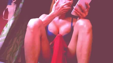 CALL ME BABY online show from March 1, 10:53 pm