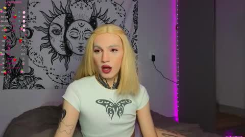 Michelle online show from October 22, 7:05 pm