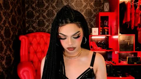 Raven Strauss online show from January 9, 5:40 pm