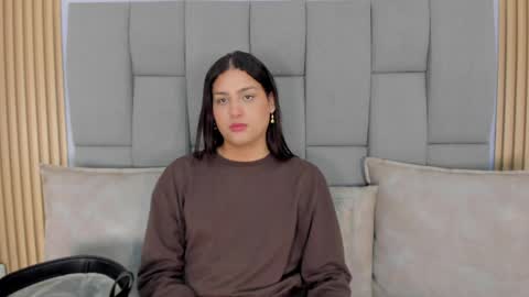 _valerycooper online show from May 23, 12:01 pm