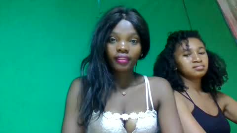 aadienne online show from May 22, 9:16 am