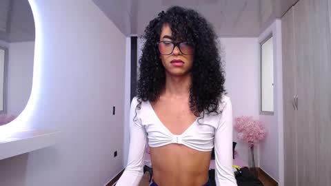 Abigail online show from September 11, 2:03 pm