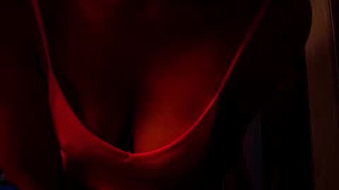 amy        online show from February 21, 5:42 pm