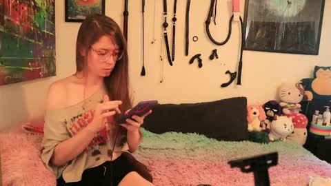 A Ditzy TGirl aka Lizzy online show from April 23, 7:27 pm