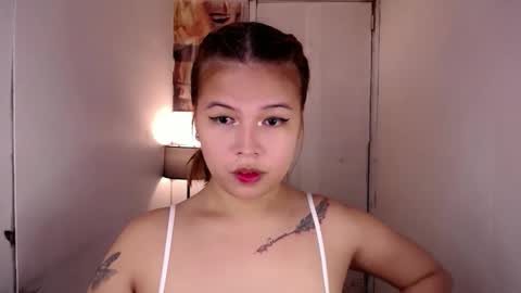 Snapshot of adorabletsforyouxx chatting on October 20, 5:38 pm adorabletsforyouxx online show from October 20, 5:38 pm