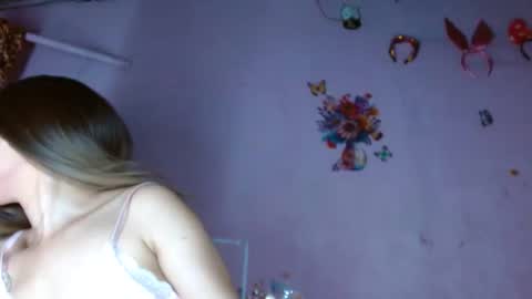 Jess online show from February 4, 5:34 pm