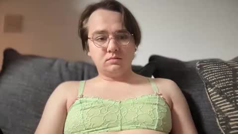 JullieBelleLemons online show from March 3, 12:17 am