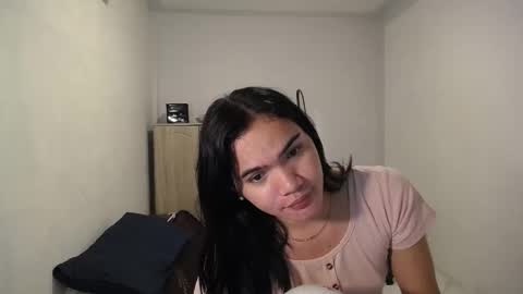 akamamiki25 online show from April 2, 8:45 am