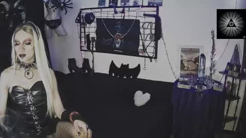 Mistic witch online show from October 2, 6:25 am