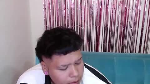 alexander online show from February 19, 6:04 pm