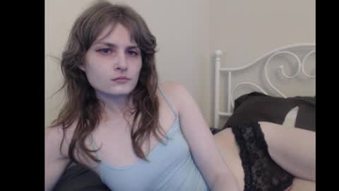 Lyssa online show from December 12, 7:04 pm