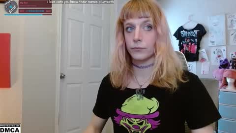 Alice Hatchette online show from February 8, 6:14 pm