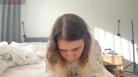 AlicePinkhead online show from October 10, 9:43 am