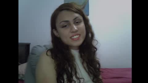 alicia_axiom online show from February 20, 9:50 pm