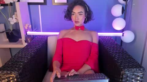 Ali Diaz online show from February 3, 8:35 pm