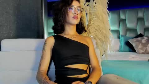 Ali Diaz online show from September 20, 7:08 pm