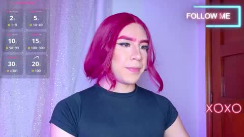 Hazel Bowie online show from March 8, 10:02 pm