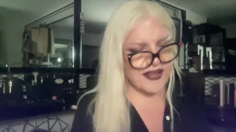 alphatransmami online show from October 5, 10:05 am