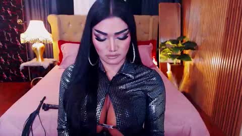 Alura Jhenson online show from February 15, 5:14 am