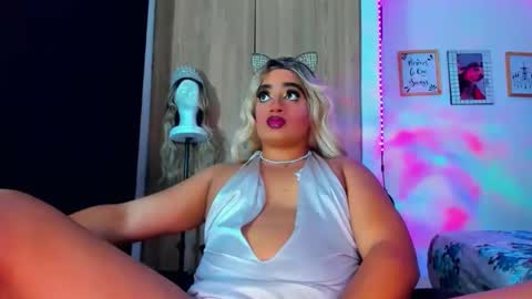 Amber sofia  pitter online show from May 15, 1:03 am