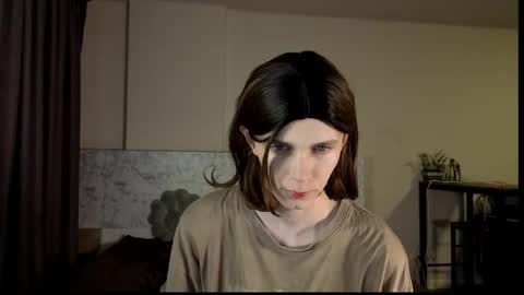 ameliamyr online show from January 6, 11:19 pm