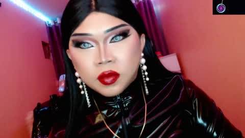 Queen Mireska online show from June 4, 4:43 pm