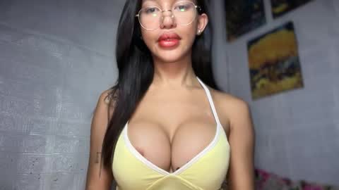 anawalters online show from March 25, 5:39 pm