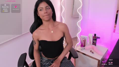 Snapshot of andy_tay1 chatting on January 25, 3:30 am Andy tay online show from January 25, 3:30 am