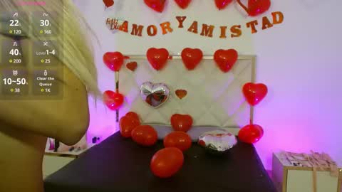 Snapshot of andy_tay1 chatting on February 15, 3:31 am Andy tay online show from February 15, 3:31 am