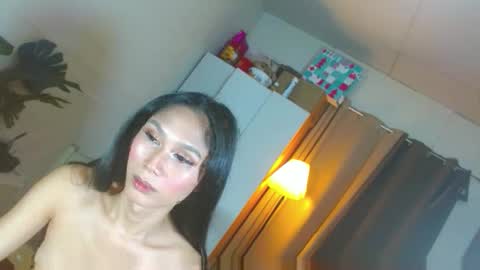 angela online show from March 25, 11:19 pm