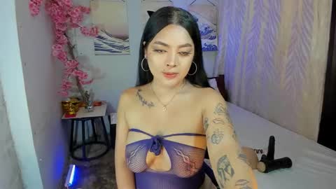 angelamorena online show from December 16, 1:43 am