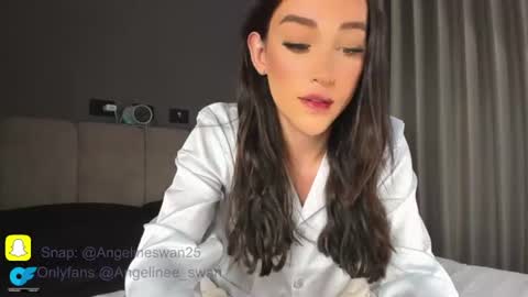 Megan online show from July 28, 10:20 pm