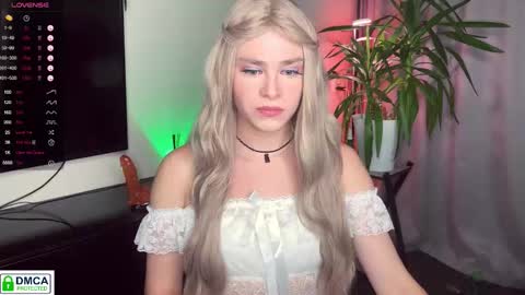 anjalin_sososok online show from October 9, 3:46 pm