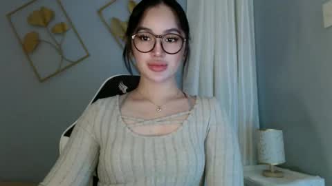 sue online show from December 8, 10:47 pm