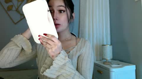 sue online show from December 23, 10:01 pm