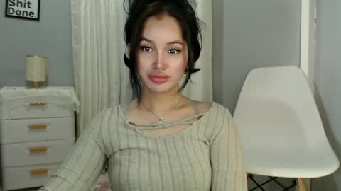 sue online show from January 10, 8:51 am