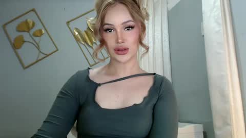 sue online show from March 7, 3:05 am