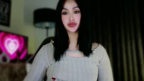 sue online show from September 8, 3:43 pm