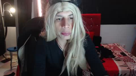 Anne online show from October 11, 6:27 am