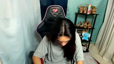 annebisyosa_angela online show from March 2, 12:56 pm