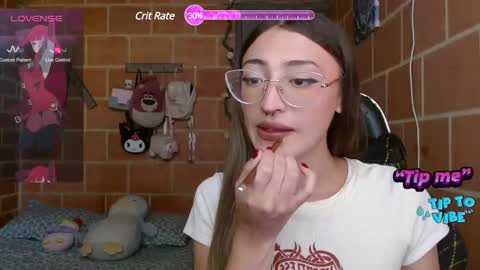 Annie online show from March 9, 3:05 pm