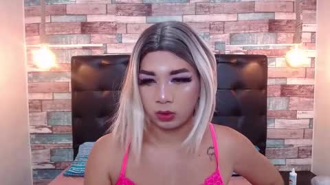 IM ANTONELA online show from September 19, 2:28 am