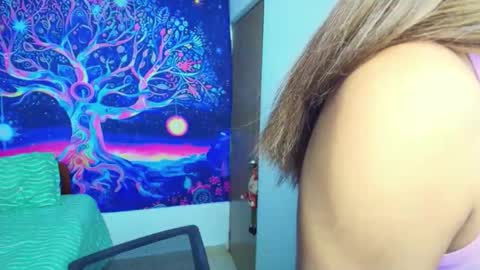 ariadna_dudamel online show from December 20, 5:24 am