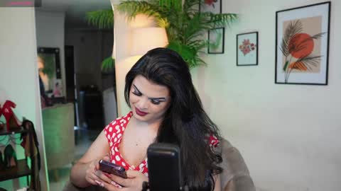 Chloe  online show from December 29, 9:41 pm