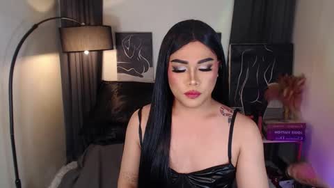 kylie online show from September 30, 8:20 pm