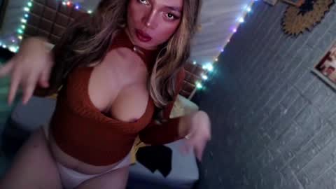 BELLA NOTCH online show from May 20, 2:01 pm