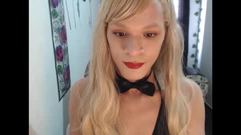 AURORA online show from November 22, 6:54 pm