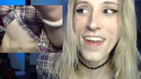 Ava online show from February 15, 9:35 pm