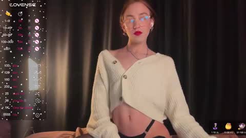 avril_pearly_ online show from February 18, 9:42 pm