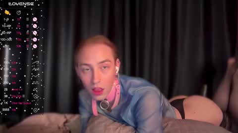 avril_pearly_ online show from October 13, 11:22 am